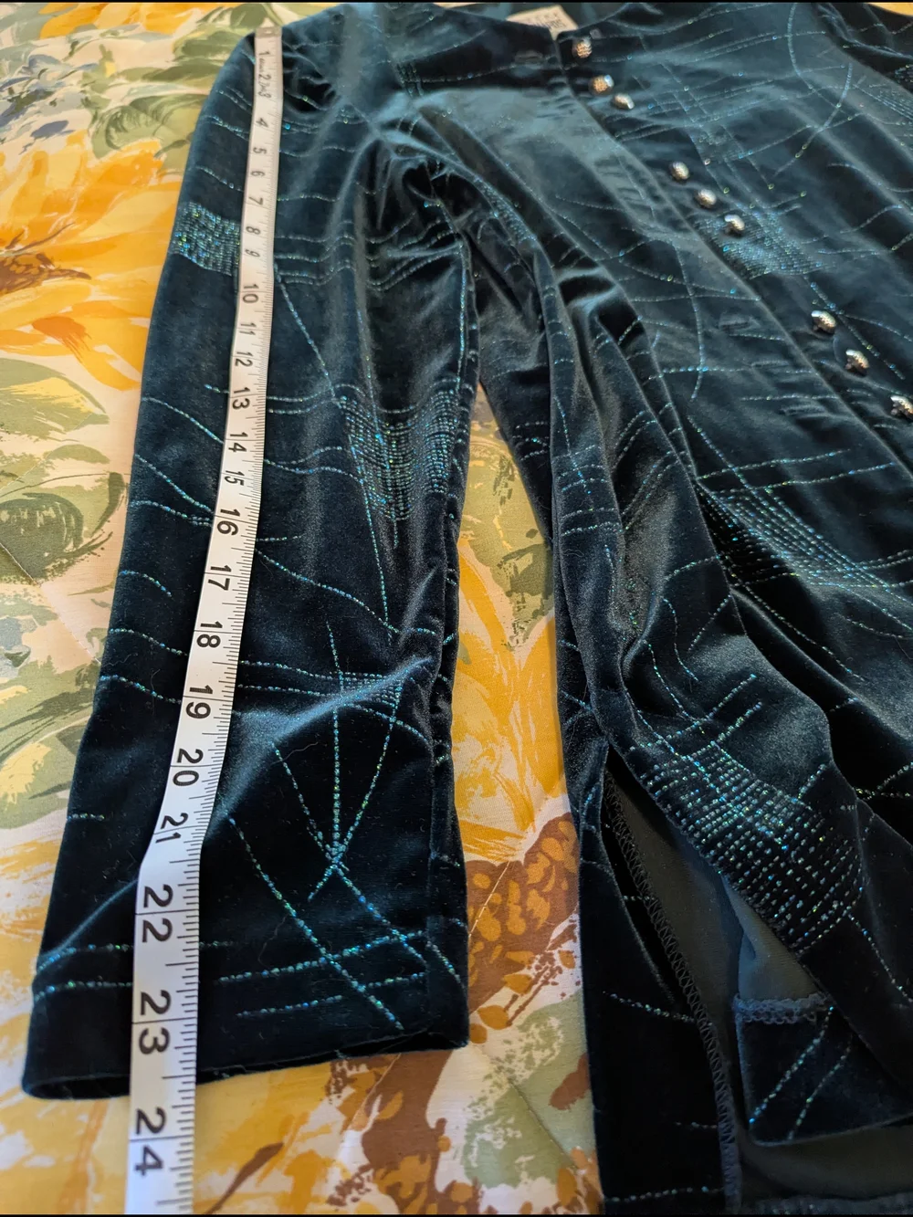 Velour Two-Piece Set in Deep Teal with Subtle Metallic Stitching - Picture 2 of 6